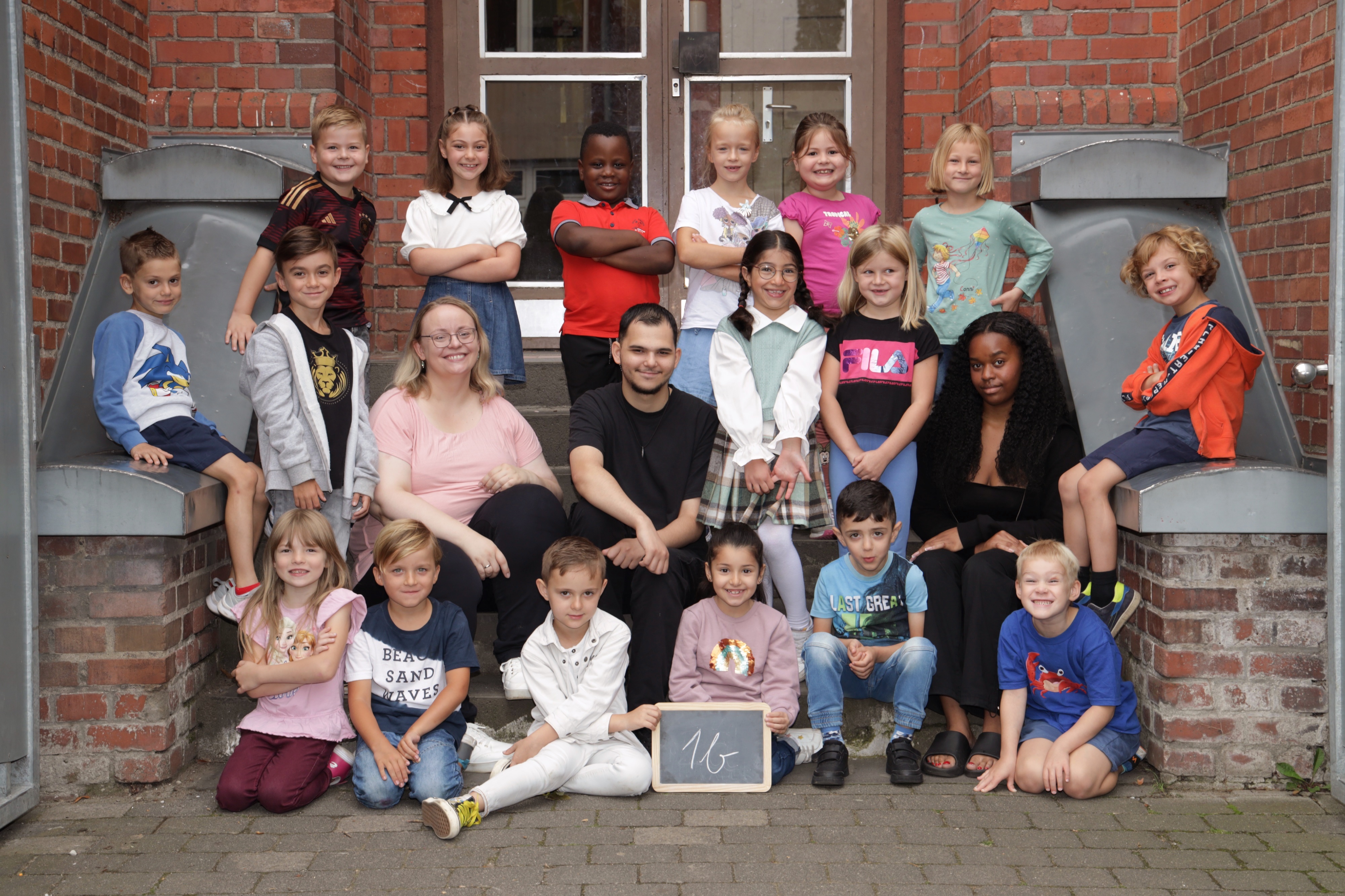 Klassenfoto Klasse 1b 2023